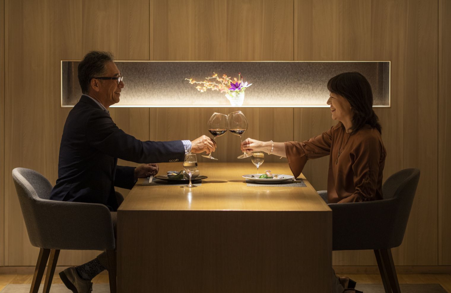 母の日に贈る、レストランやホテルでの食事券 | 2026年版【ソウ